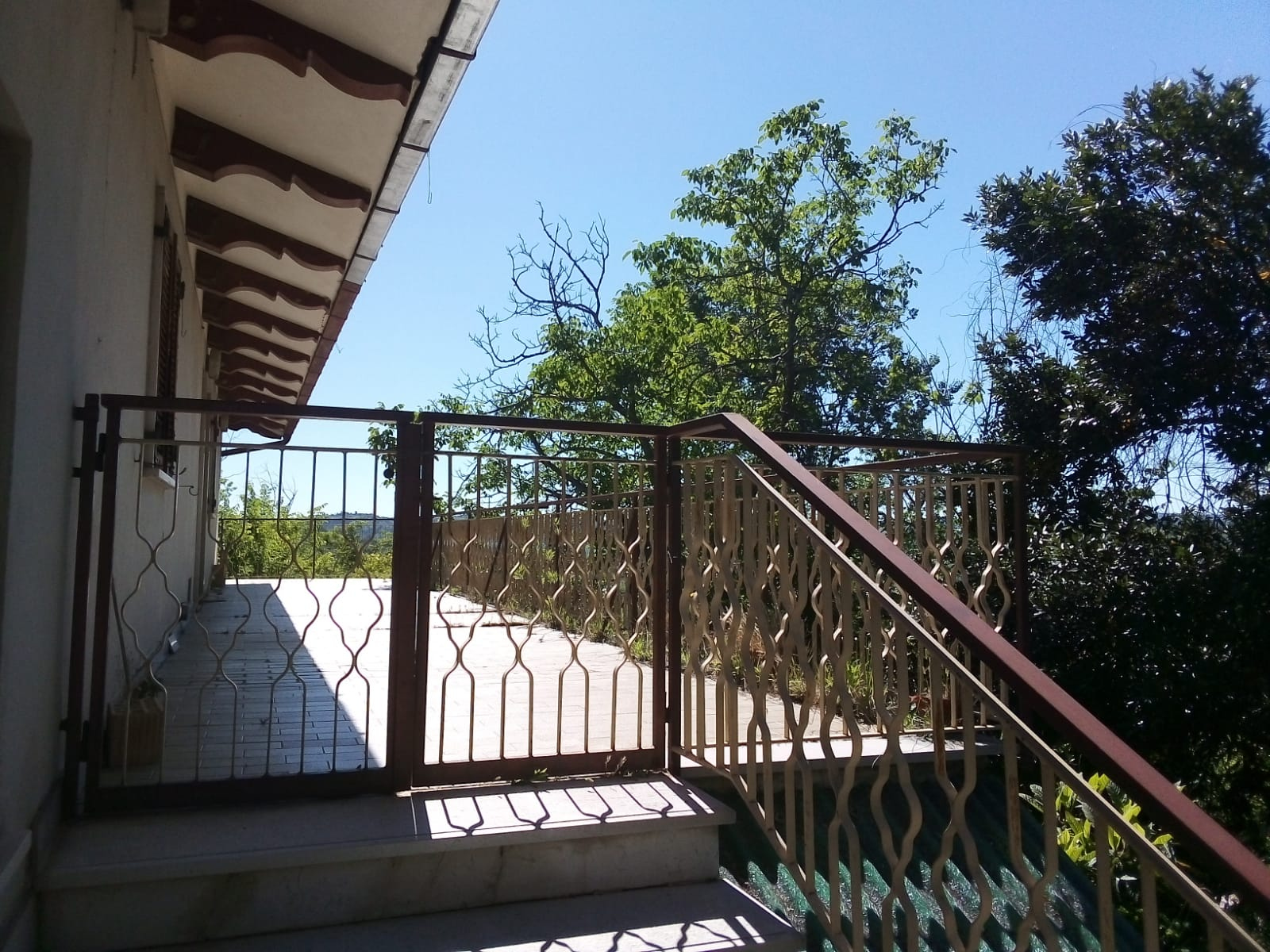 Villa Unifamiliare - Indipendente ROCCAMONTEPIANO vendita  Pomaro  Immobiliare Lattanzio e Miccoli snc