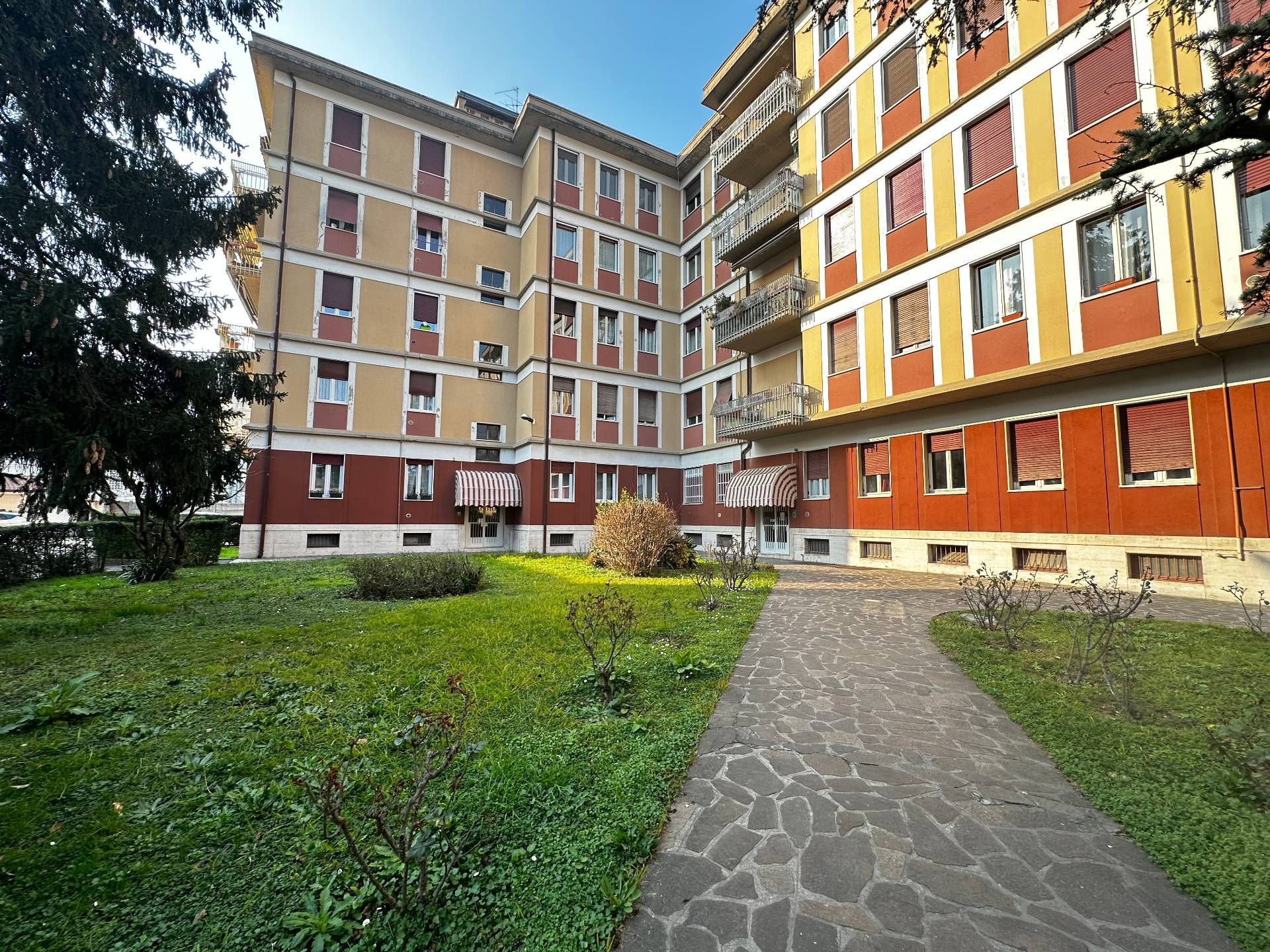 Vendita Quadrilocale Appartamento Brescia 479151
