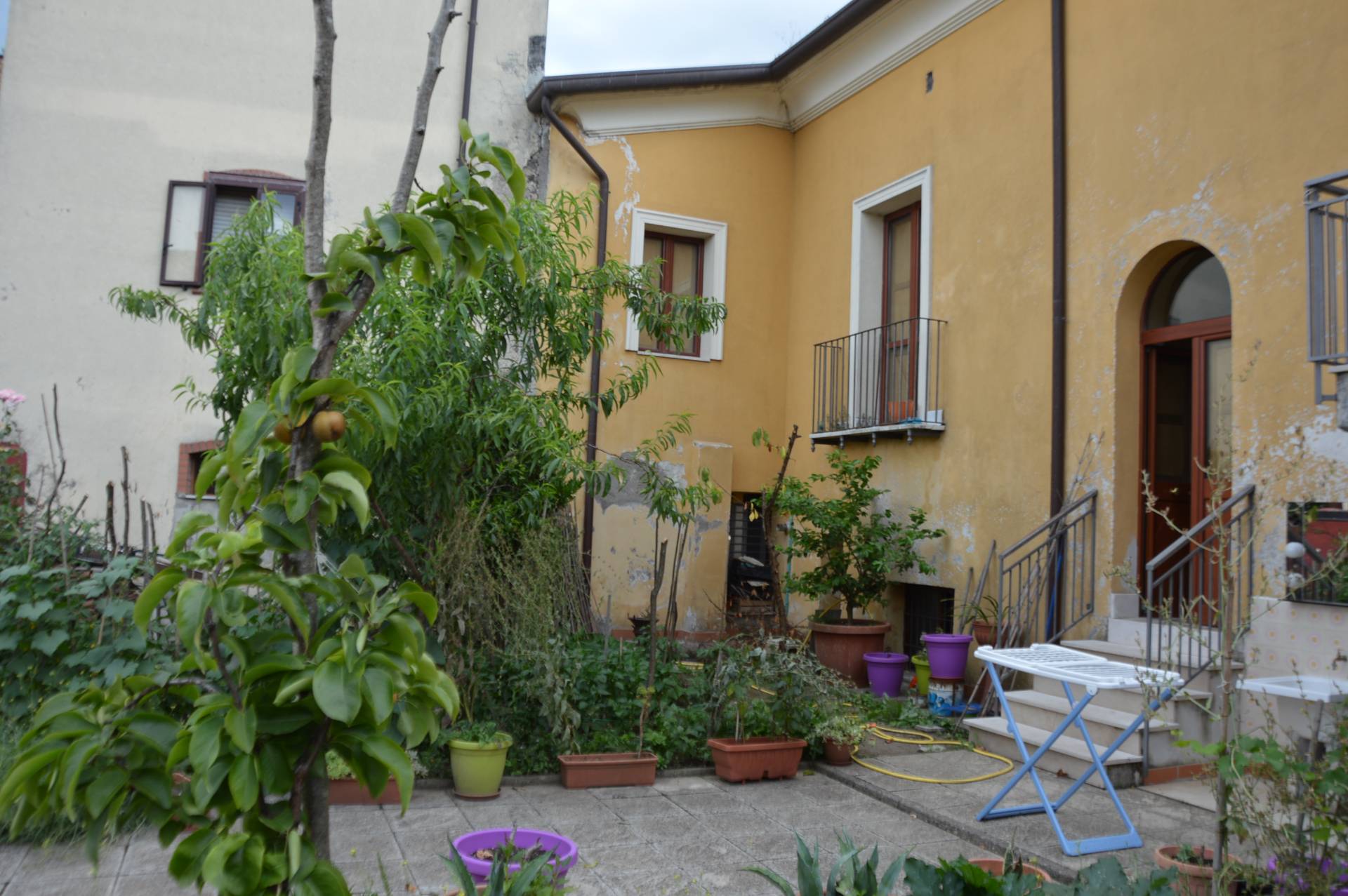 Casa semi-indipendente in vendita a Manocalzati (AV)