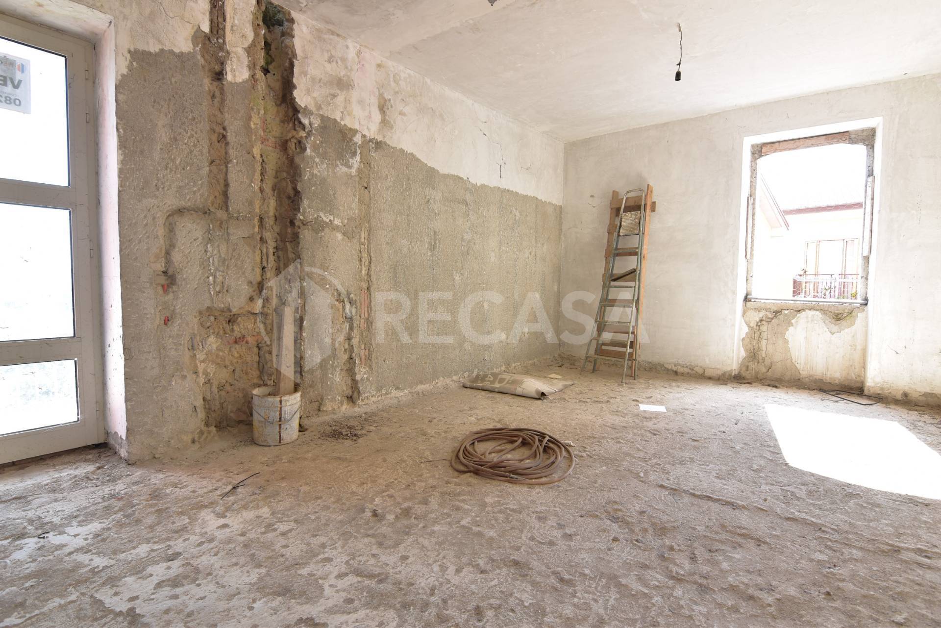 Casa semi-indipendente in vendita a Manocalzati (AV)