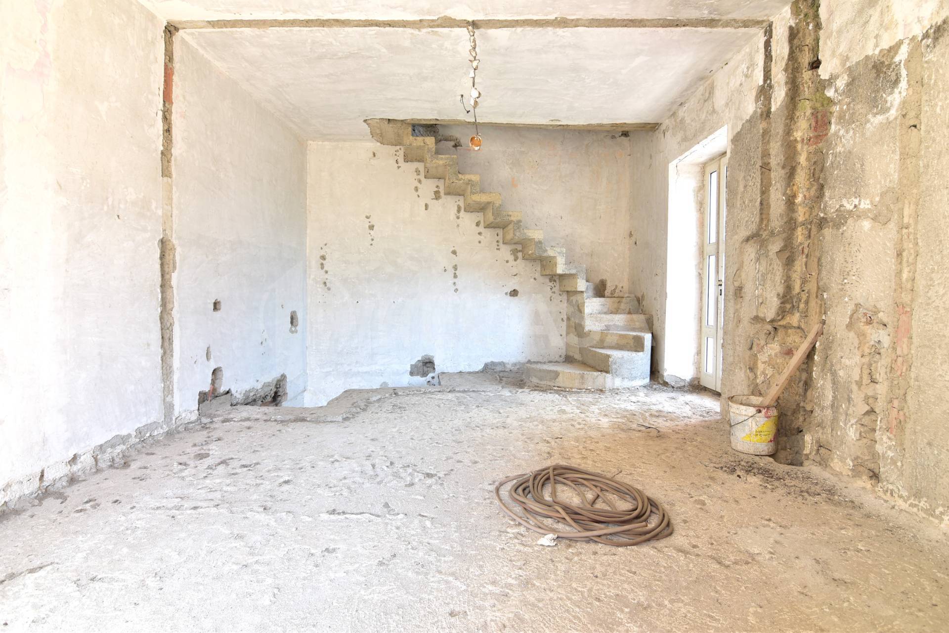 Casa semi-indipendente in vendita a Manocalzati (AV)