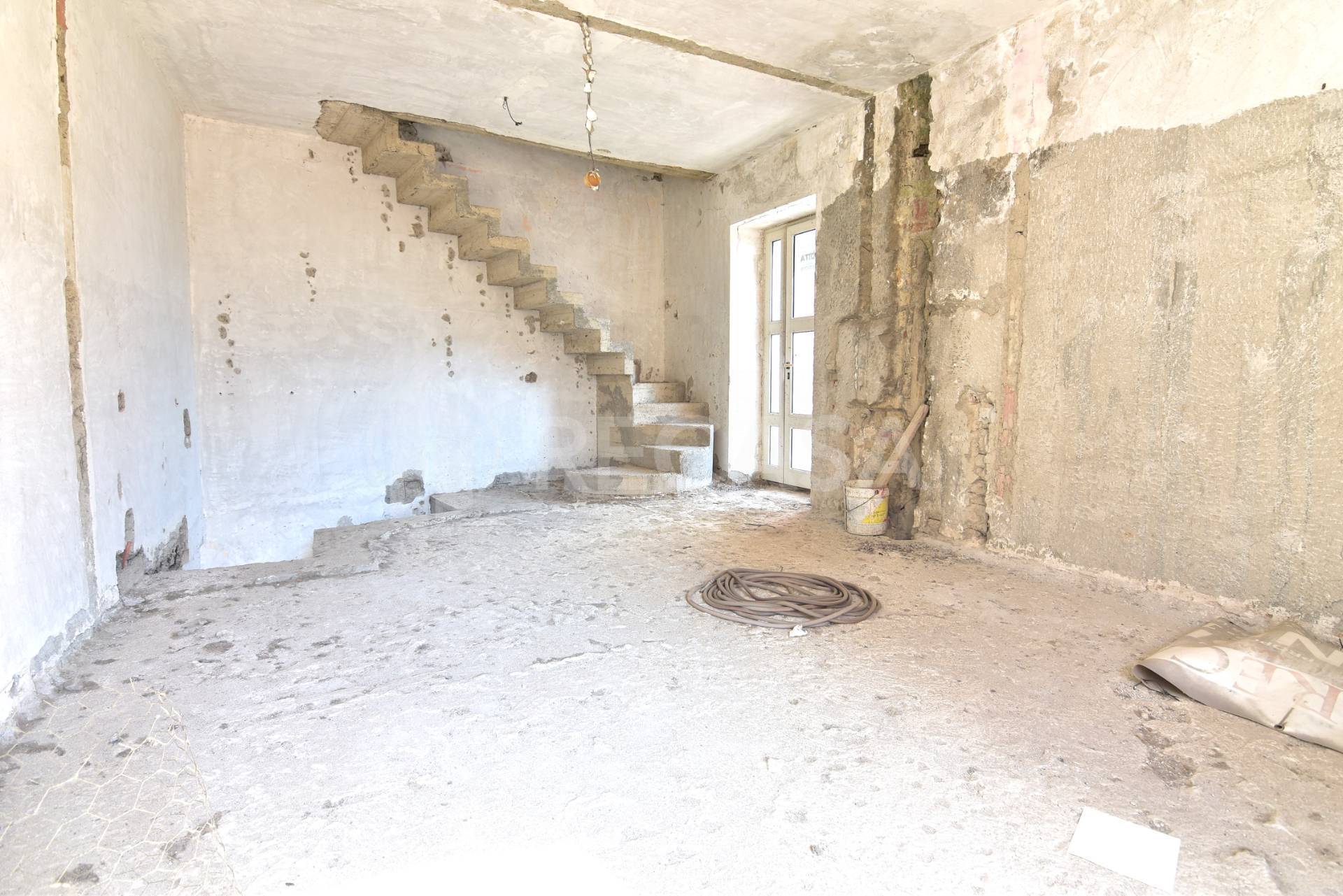 Casa semi-indipendente in vendita a Manocalzati (AV)