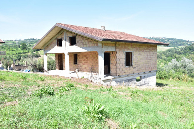 Villa in vendita a Prata Di Principato Ultra (AV)