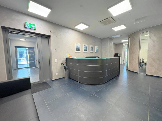 Studio/Ufficio in affitto a Manno