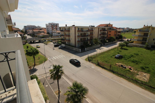 Appartamento in vendita a Tortoreto Lido, Tortoreto (TE)