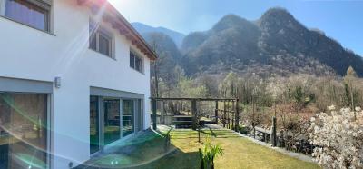 Casa singola in vendita a Maggia