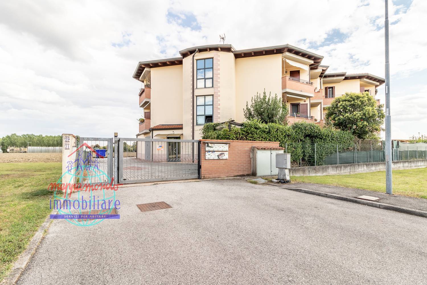 Appartamento in vendita a Cento (FE)