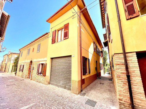 Casa affiancata cielo terra