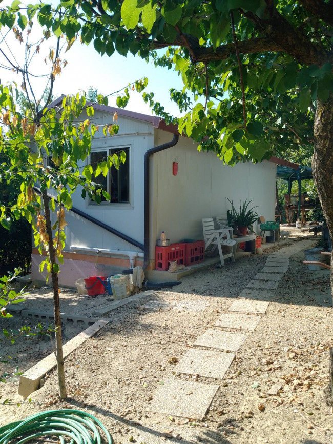 Terreno Agricolo con Annesso