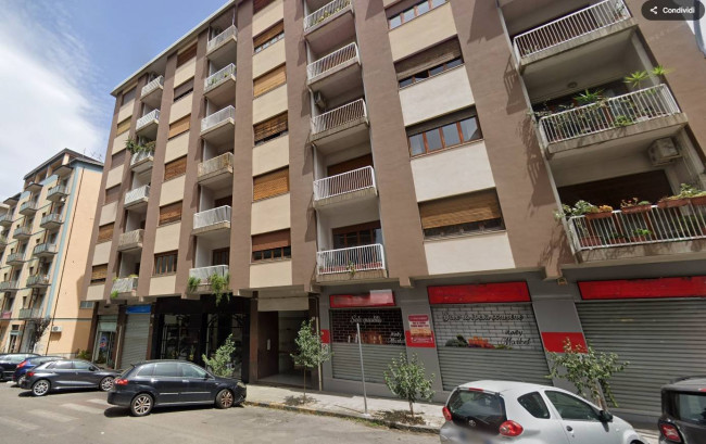 STANZA PER STUDENTESSA/LAVORATRICE in affitto a Cosenza