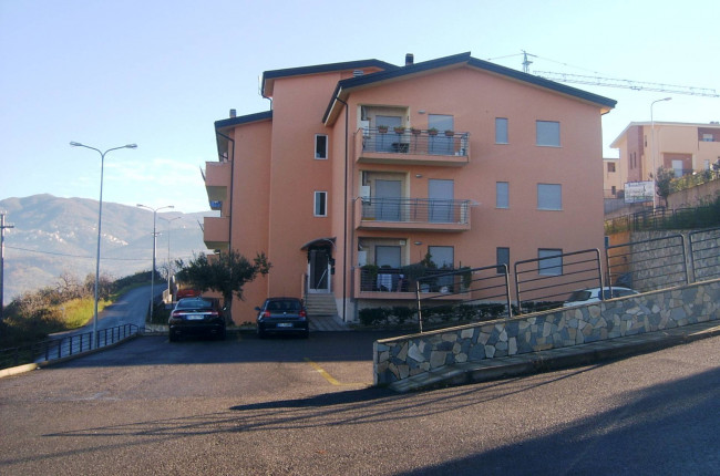 Appartamento in vendita a Zumpano