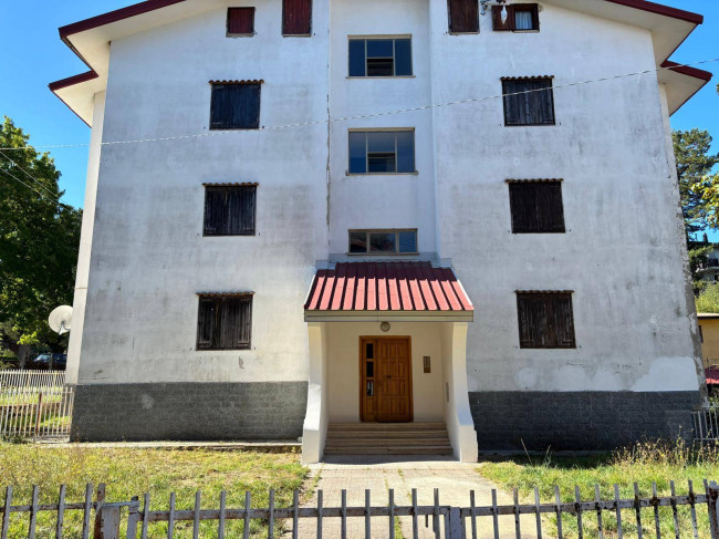 Appartamento in vendita a Spezzano della Sila