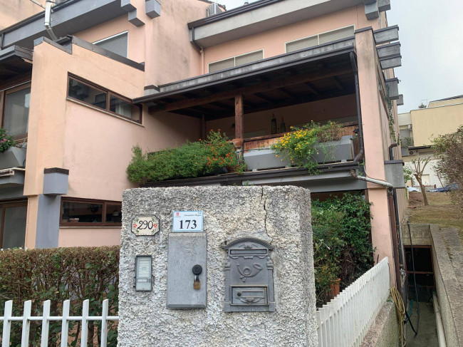 Villette a schiera in vendita a Rende