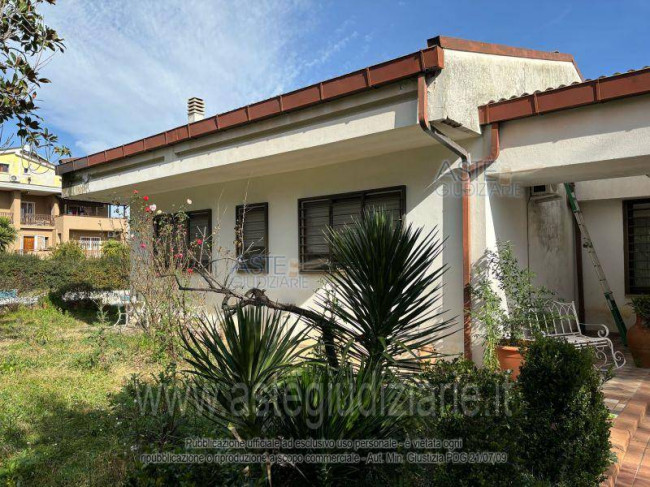 Villa in vendita a Rende