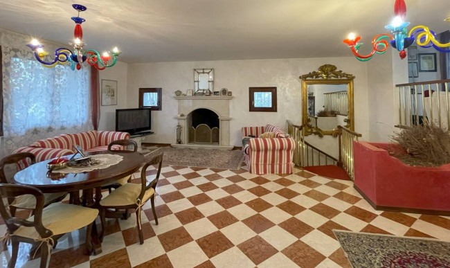 Villa in vendita a Favaro Veneto, Venezia (VE)