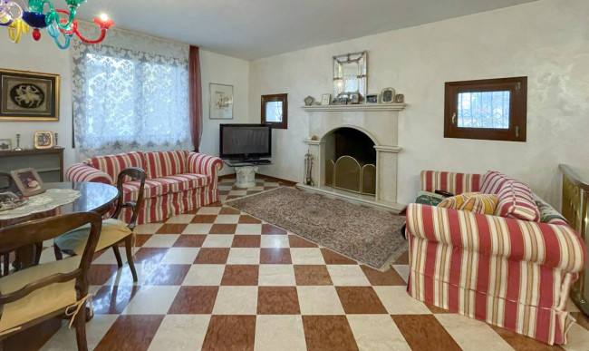 Villa in vendita a Favaro Veneto, Venezia (VE)