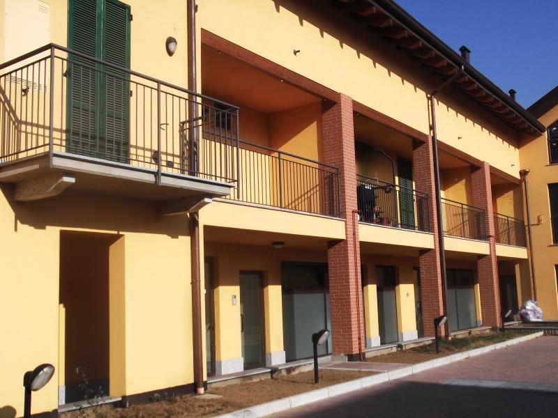 Appartamento LONATE CEPPINO vendita  CENTRO  MasterCasa - TRADATE -