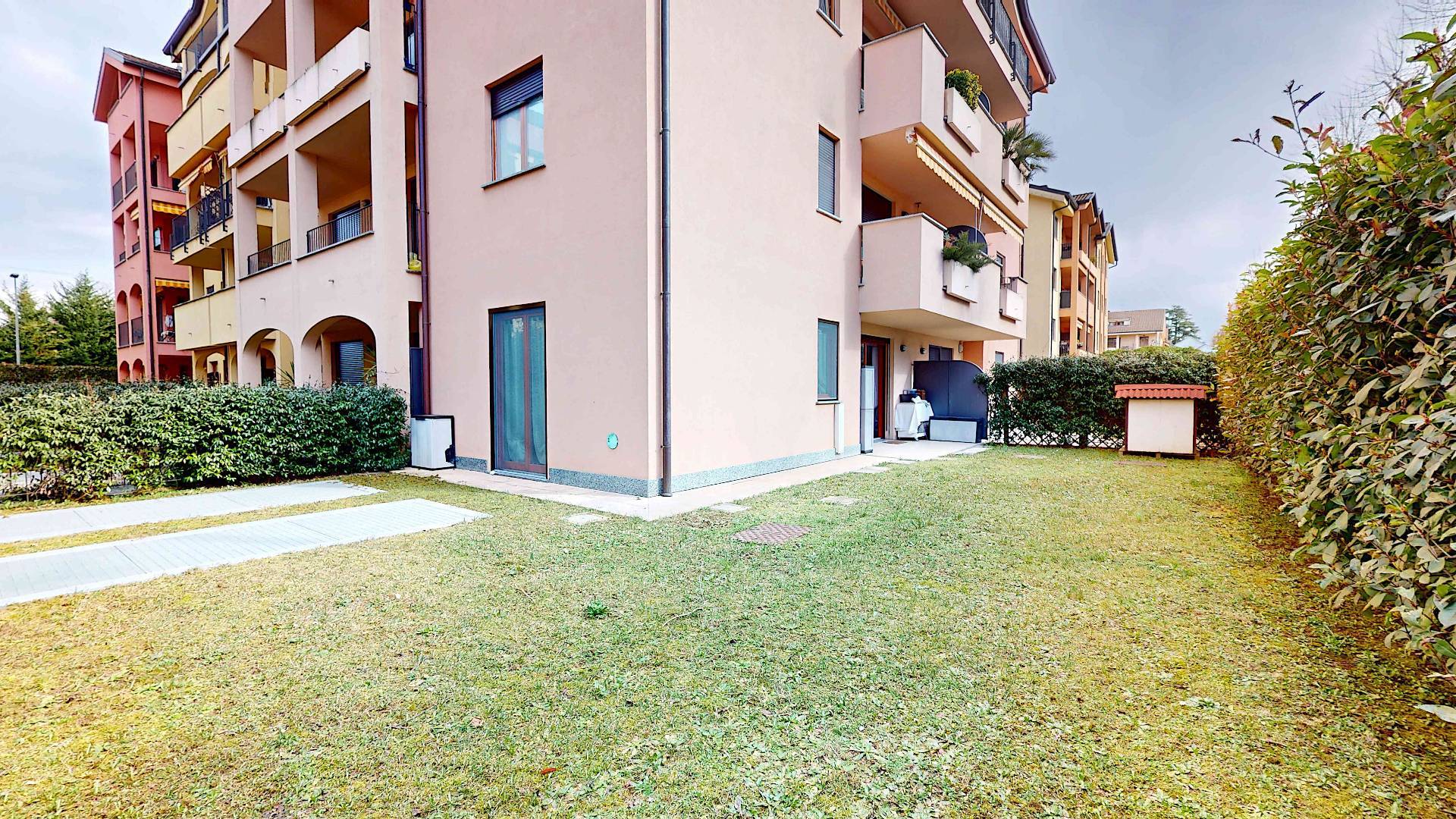 Appartamento in vendita a Tradate (VA)