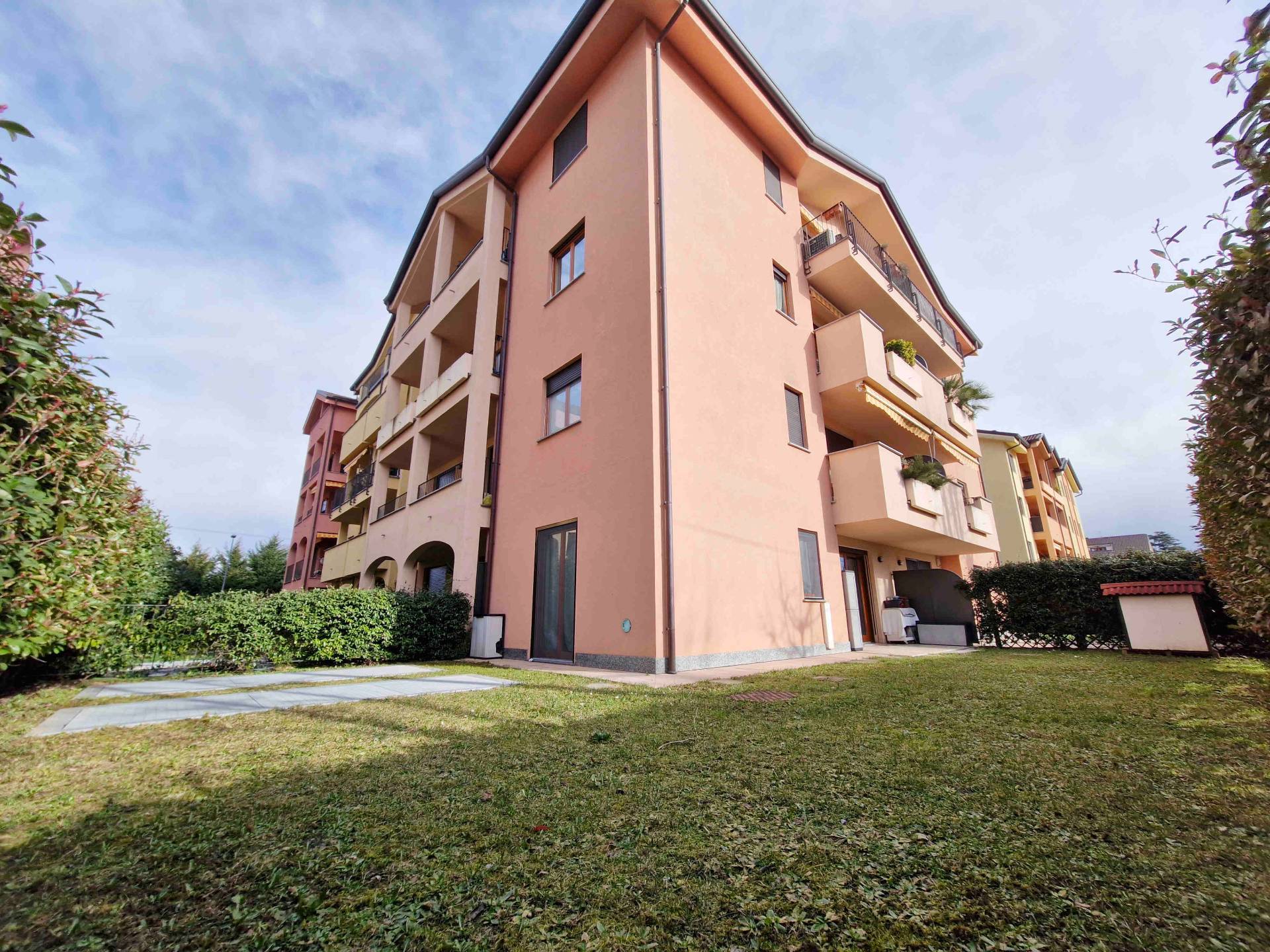 Appartamento in vendita a Tradate (VA)