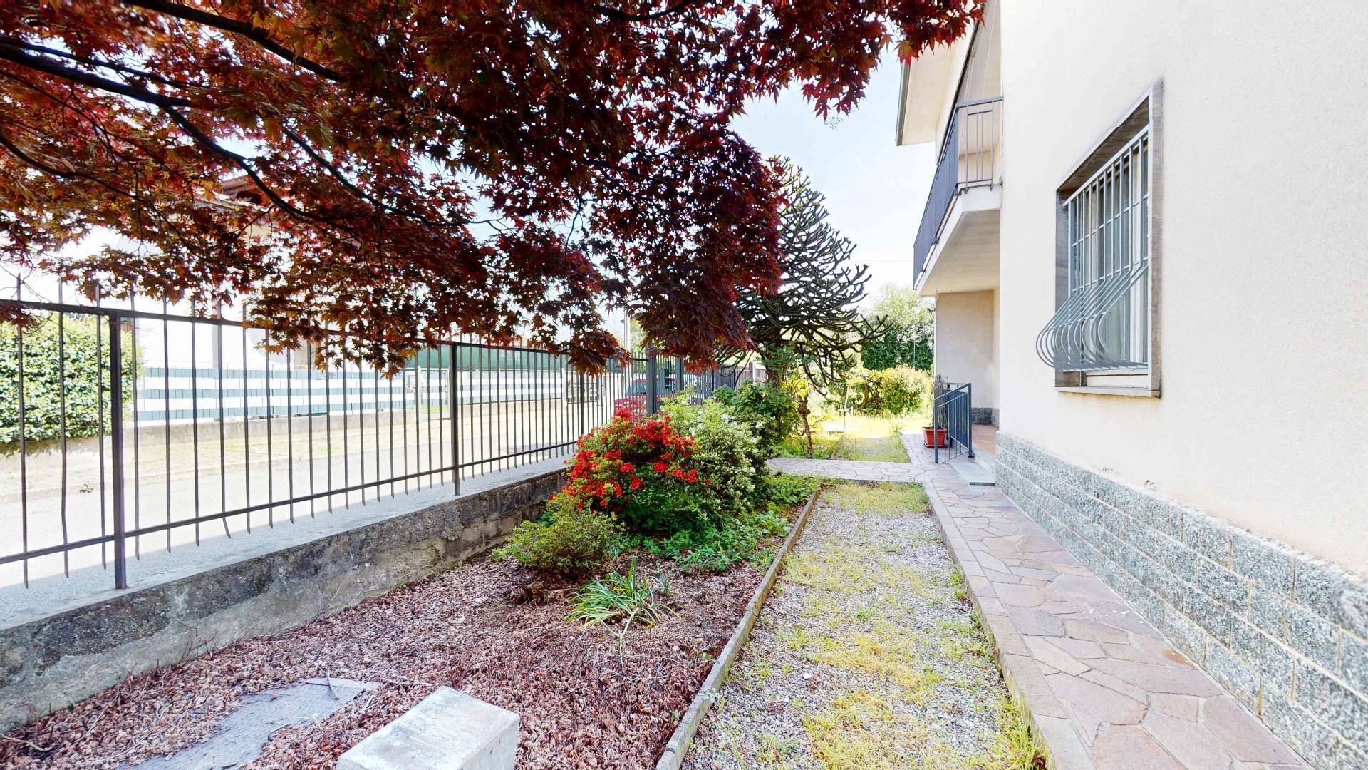 Villa in vendita a Tradate (VA)