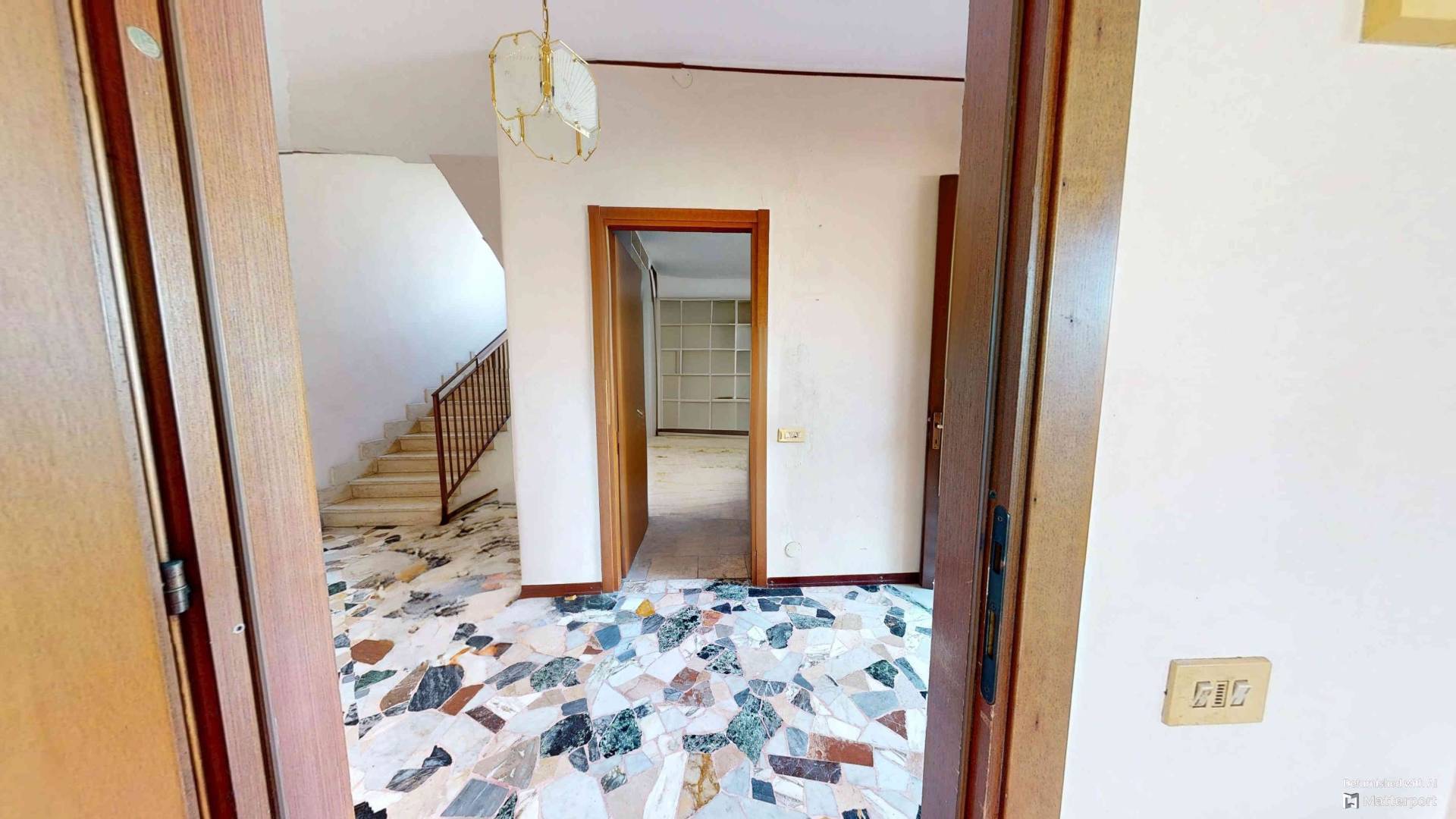 Villa in vendita a Tradate (VA)
