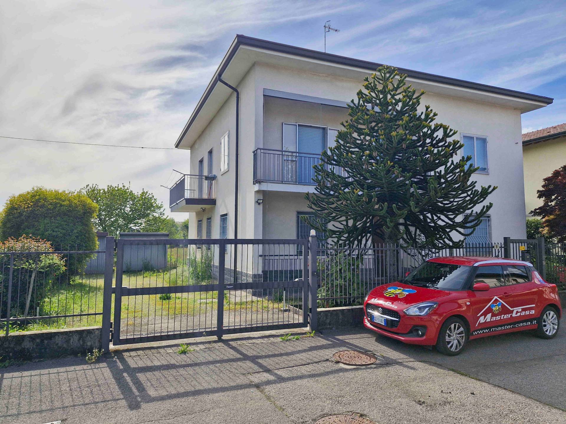 Villa in vendita a Tradate (VA)