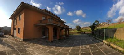 Villa in vendita a Santa Maria, Catanzaro (CZ)