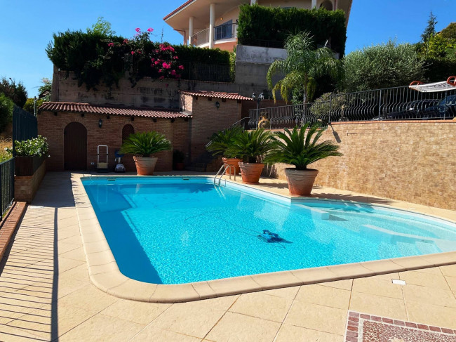 Villa a Montepaone