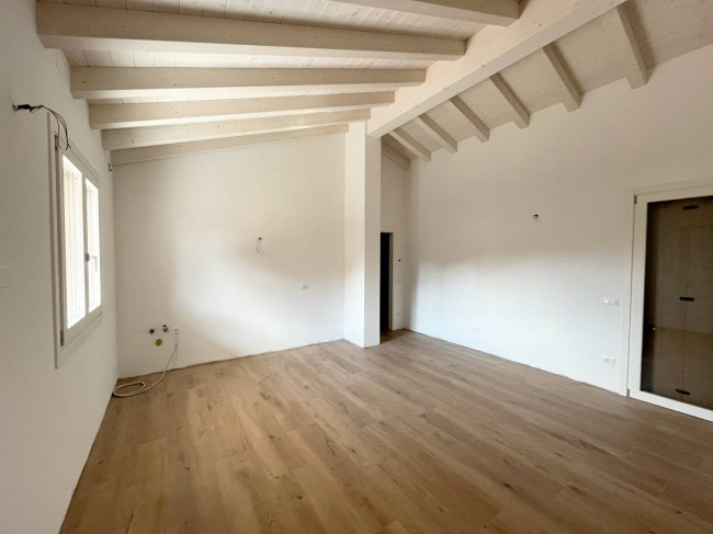 2 Camere in Vendita a Portobuffolè