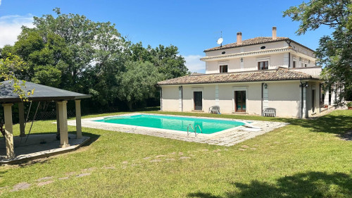 Villa in vendita a Montesilvano
