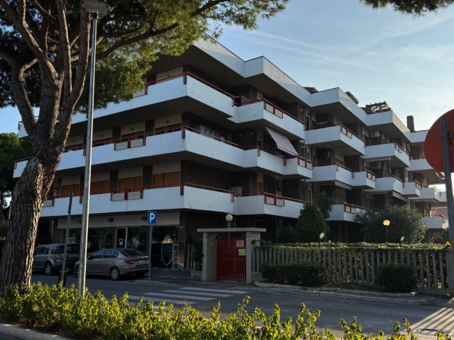 Appartamento con terrazzo in vendita a Silvi