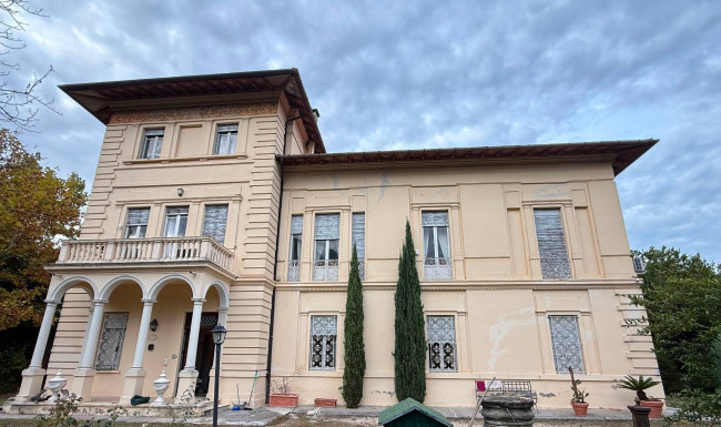 ANTICA VILLA in vendita a Spoltore