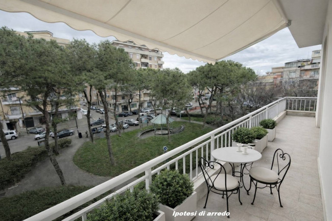 Appartamento con terrazzo in vendita a Pescara