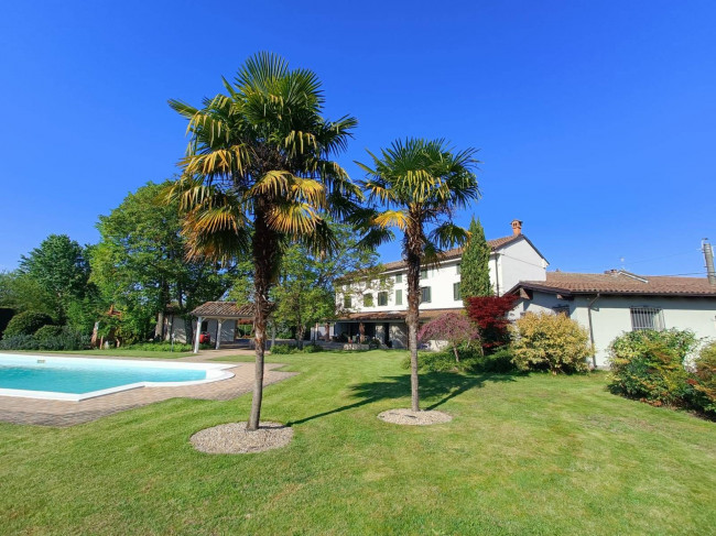 Villa for sale in Castelspina