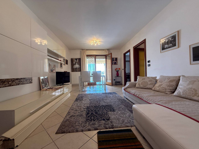 Appartamento con terrazzo in vendita a Montesilvano