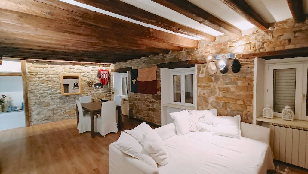 Appartamento in vendita a Trieste