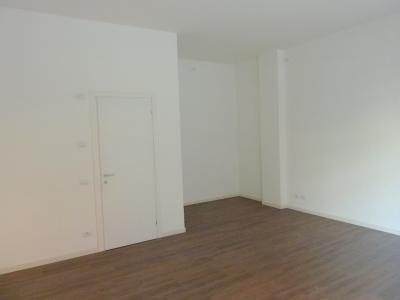 Negozio in affitto a Treviso