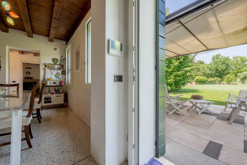 Villa in vendita a Paese