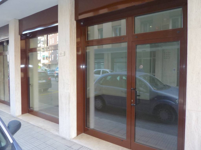 Negozio in affitto a Treviso