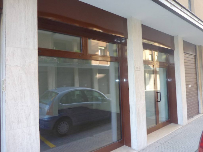 Negozio in affitto a Treviso