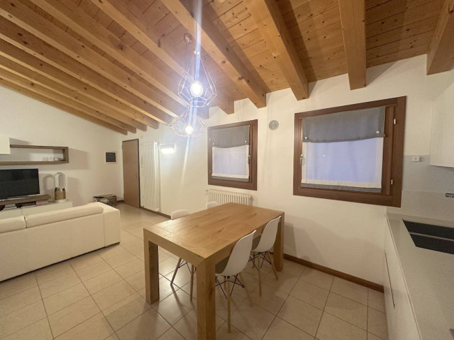 Appartamento in vendita a Paese