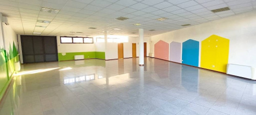 Negozio in affitto a Treviso