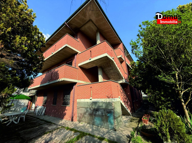Casa singola in Vendita a Ferrara