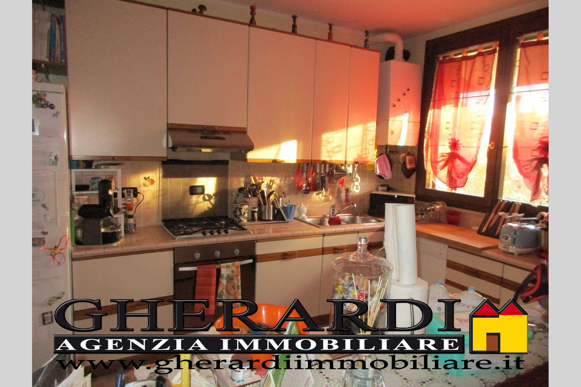 Villa VIGARANO MAINARDA vendita  Zona centrale  GHERARDI Agenzia Immobiliare