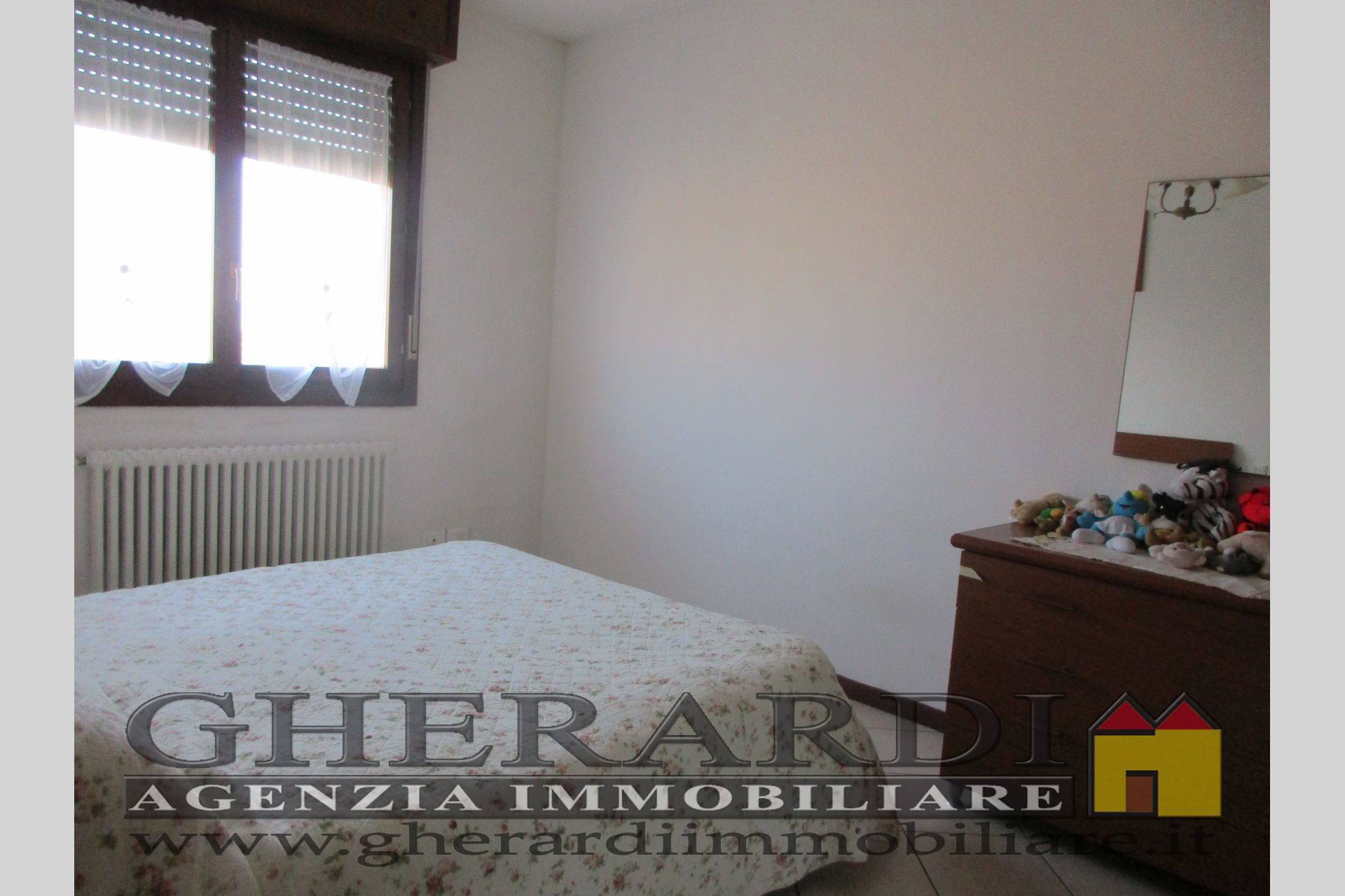 Appartamento POGGIO RENATICO vendita  Semicentrale  GHERARDI Agenzia Immobiliare