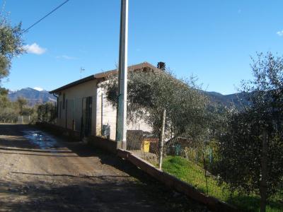 Casa indipendente in vendita a Perinaldo (IM)