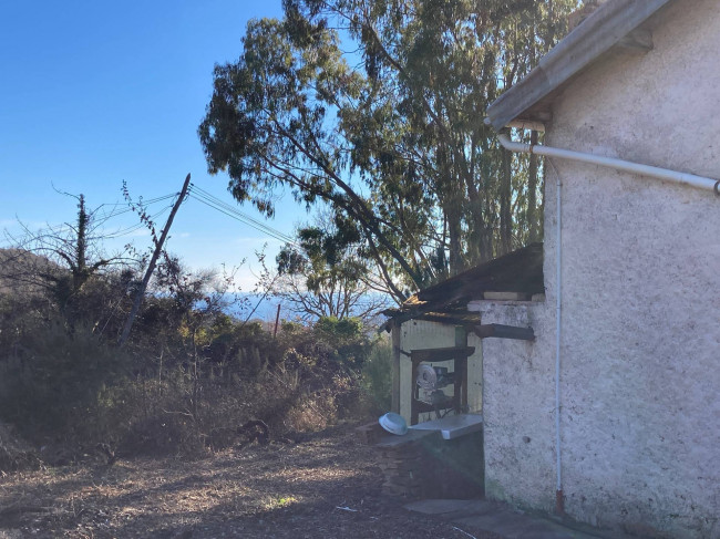 Casa indipendente in Vendita a Dolceacqua