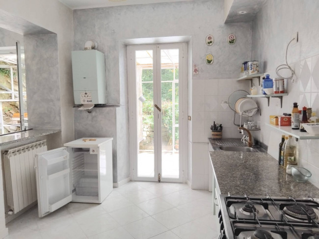 Casa semi-indipendente in vendita a San Romolo, Sanremo (IM)