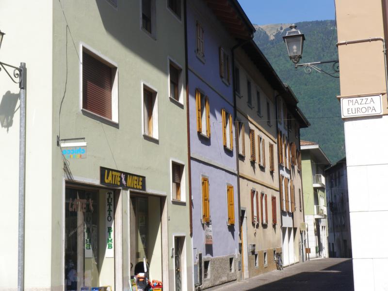  storo vendita quart:  trentino-casa