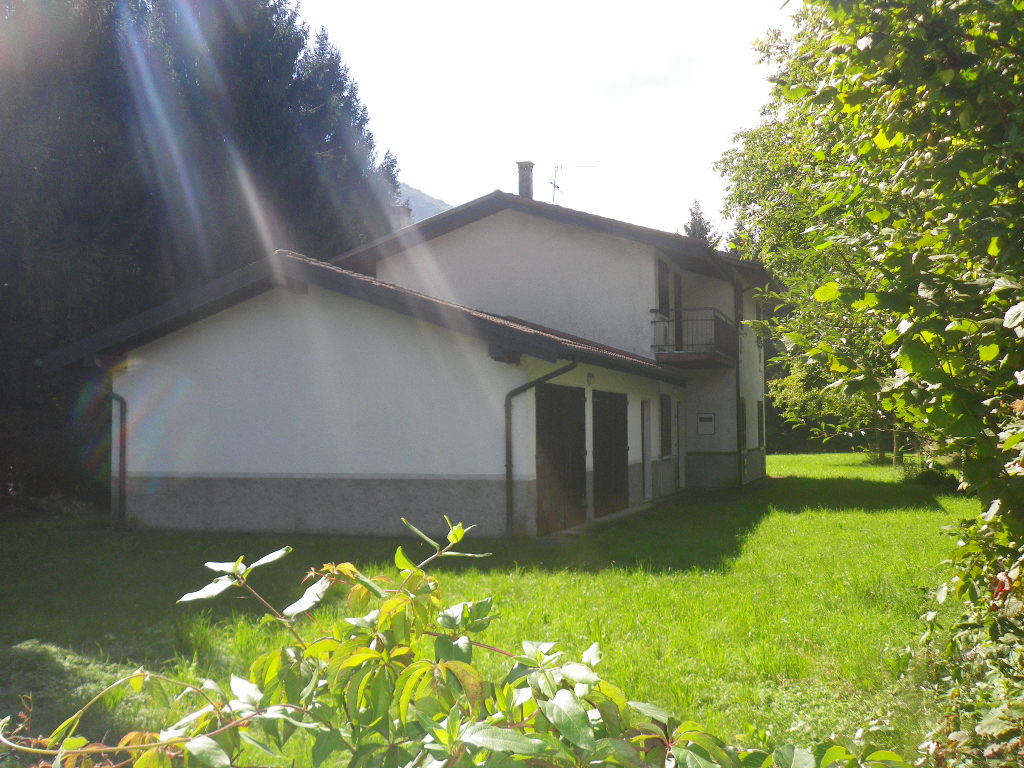 Villa Unifamiliare - Indipendente BAGOLINO vendita  Ponte Caffaro  TRENTINO CASA